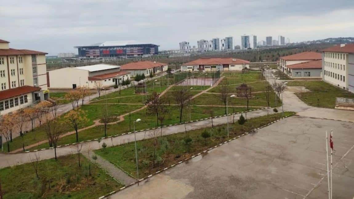 Muhammet Yurtoğlu Mesleki ve Teknik Anadolu Lisesi Fotoğrafı